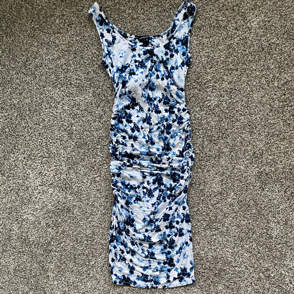 Isabella Oliver maternity dress